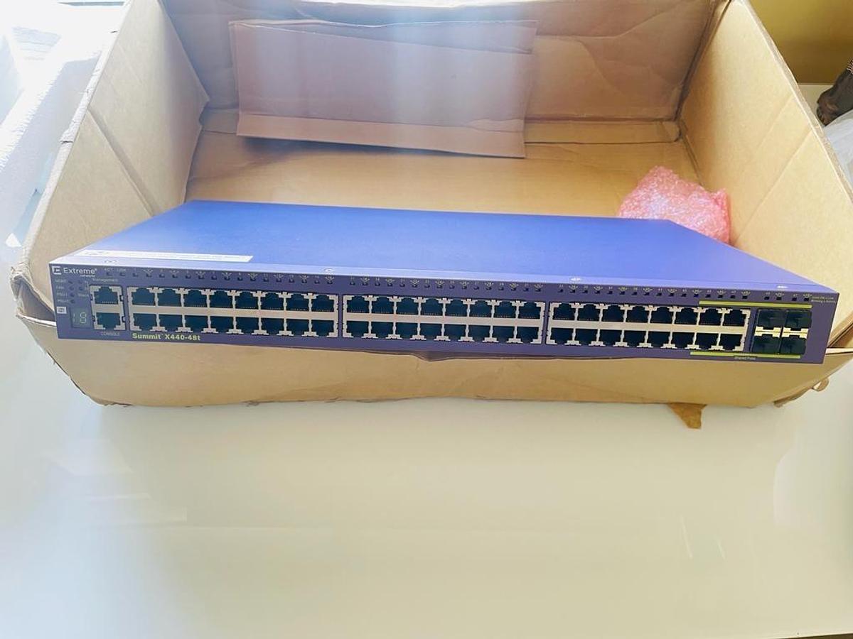 Used Foundry Networks B4000 ServerIron 450