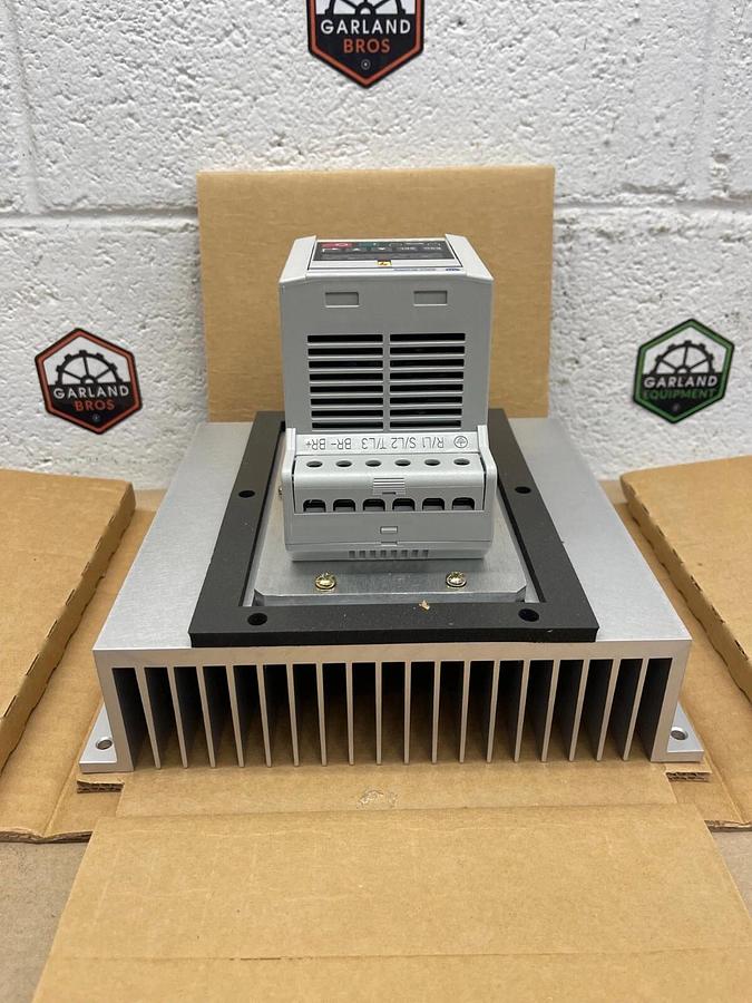 Allen-Bradley 160-BA06PSF1P1 Chassis Mount Analog Model Ser C 380-460V 6.0A