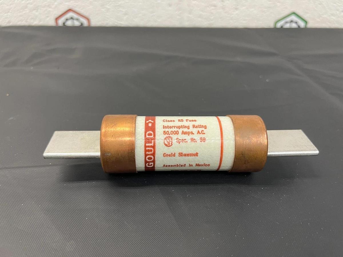 Used Gould OT200 200 Amps, 250 VAC One-Time Fuse