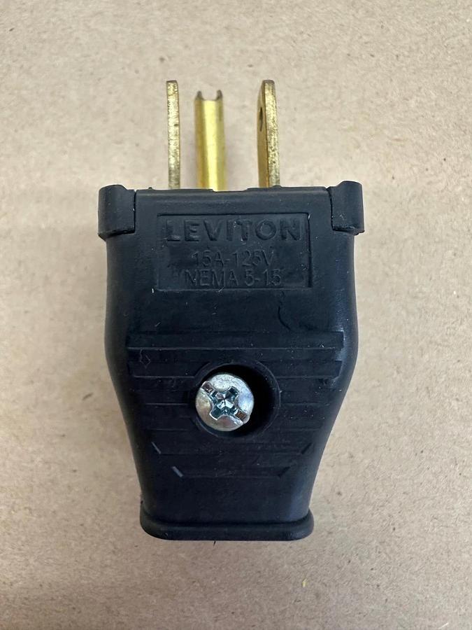 Used Leviton 3W101-E 2 Pole 3 Wire, Plug - Box of 11