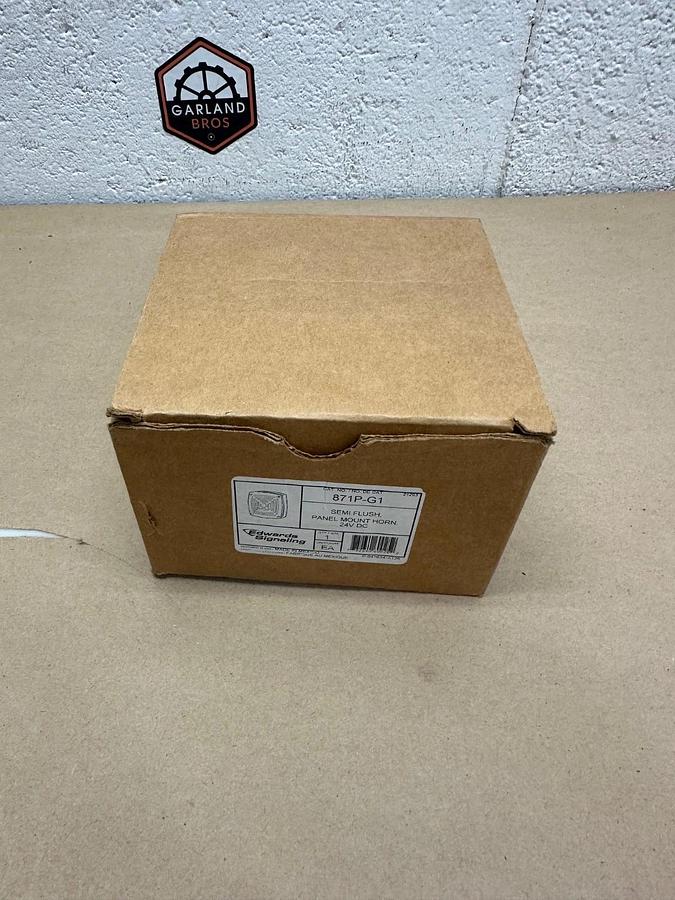 Edwards Signaling 871P-G1 Semi Flush, Panel Mount Horn, 24V DC *NEW*