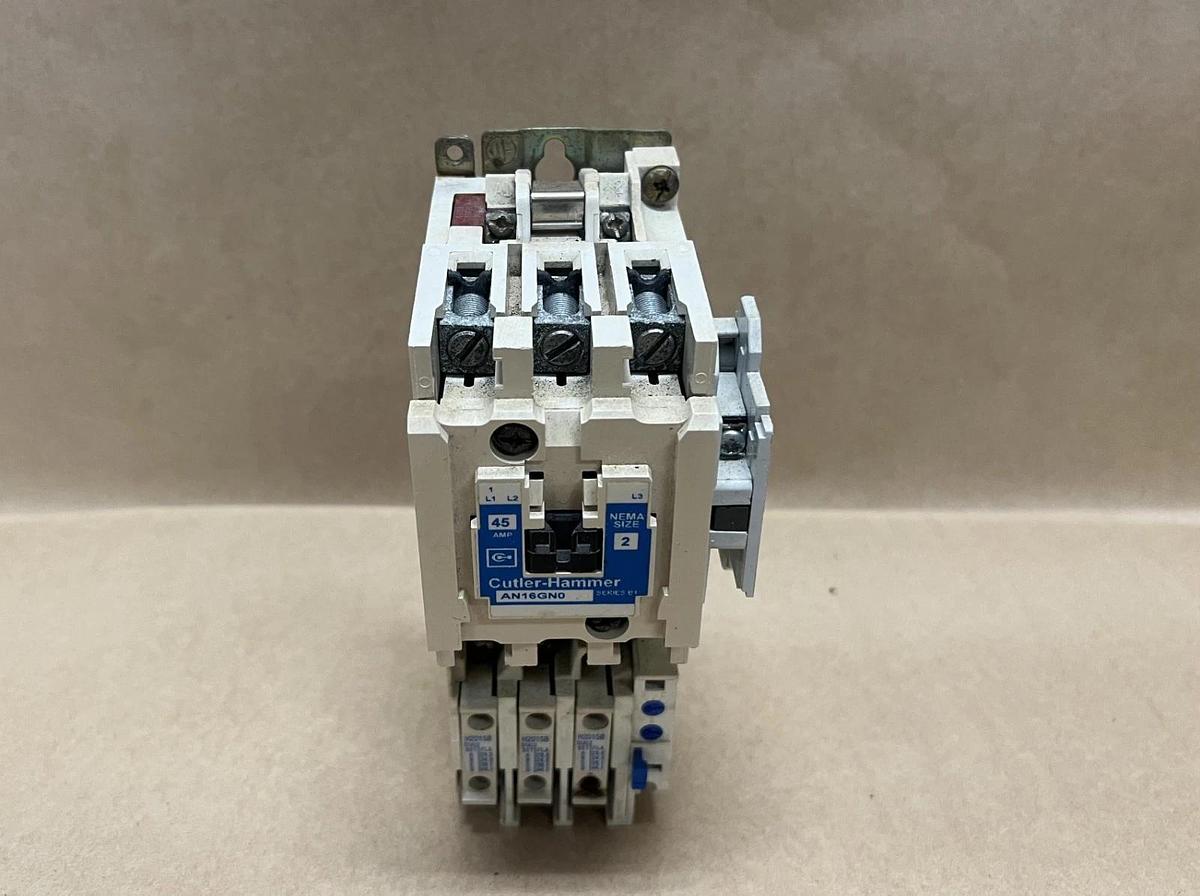 Used Cutler-Hammer AN16GN0 Nema Size 2, Series B1, 45A 3 Pole Motor Start