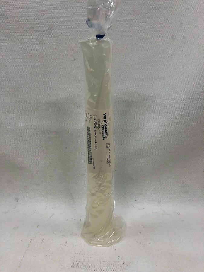 Used VWR Scientific Graduated Cylinders - (5) 250 mL (5) 25 mL