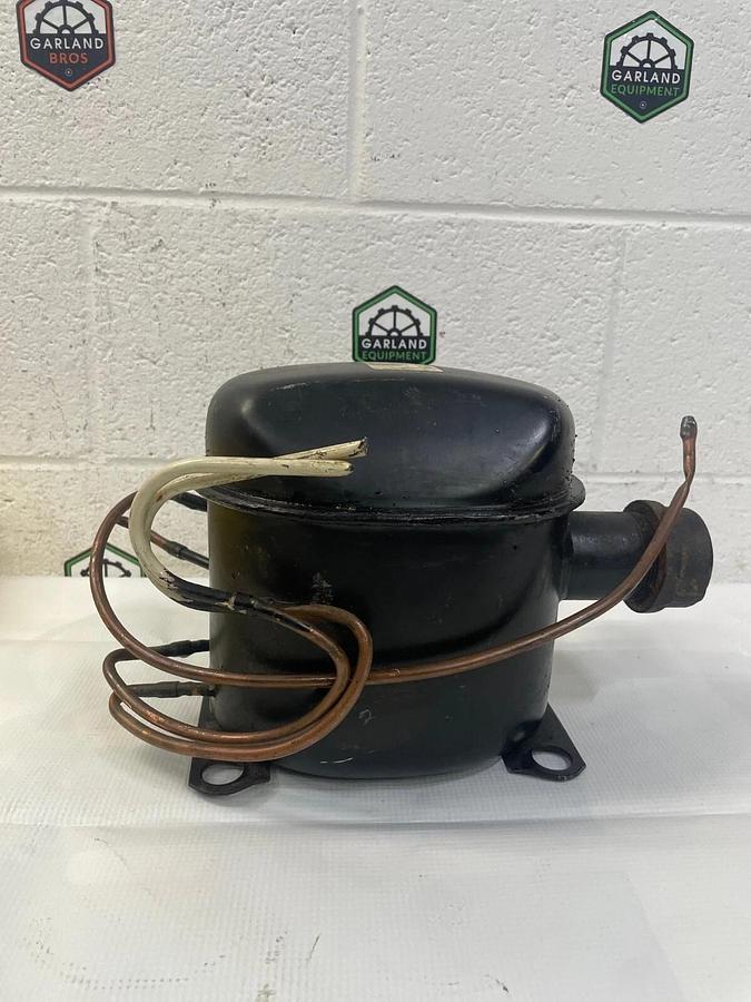 Used Tecumseh AE150AT-210 Refrigeration Compressor