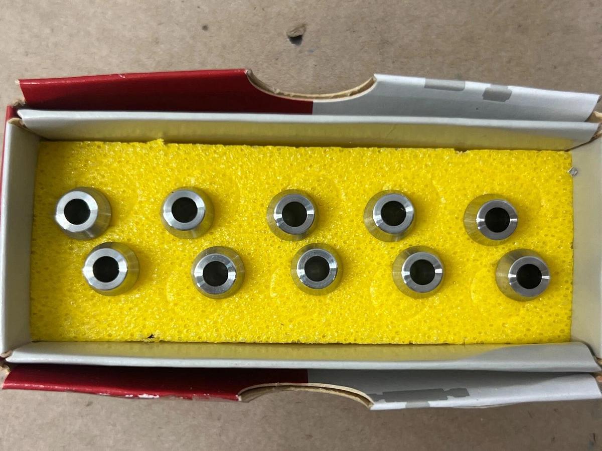 Used HAM-LET 767LP SS 1/4 Hose Fittings (10 pcs.)