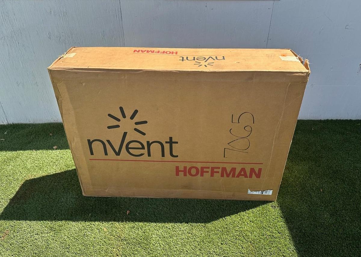 Used Nvent Hoffman A483612LP NEMA Type 12 Enclosure, Wall Mount Enclosure *NEW*