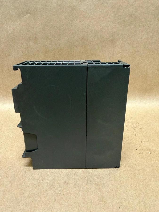 Used Siemens 153-1AA03-0XB0 Interface Module
