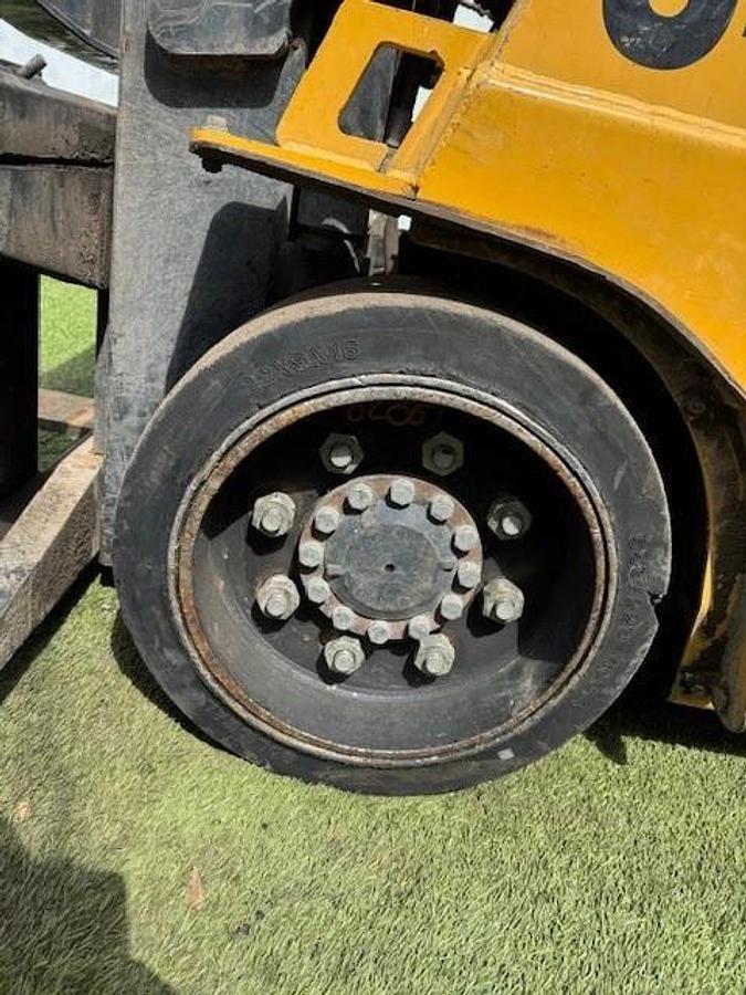 Used Caterpillar ForkLift GC45KSTR, 9100 lbs, Cushion Tire, LP Forktruck