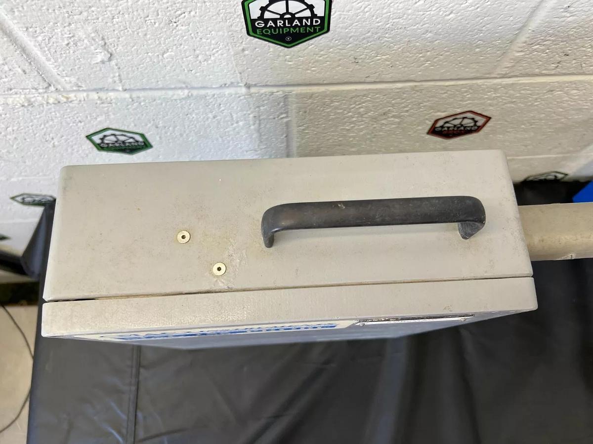 Used MAC Instruments MAC 155 Moisture Analyzer Probe w/ 19” Rack Mount Front Roller