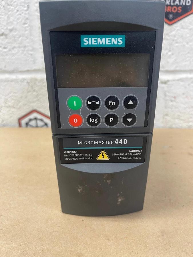 Used Siemens 6SE6440-2UC13-7AA1 Micromaster 440 Drive