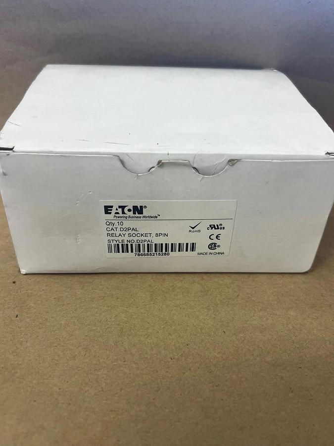 EATON D2PAL 8 Pin Relay Socket (Box of 10) *NEW*