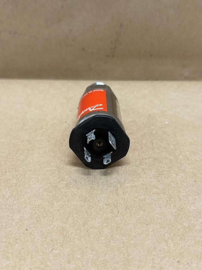 Used Danfoss MBS 33-1621-1AB08 Pressure Transmitter
