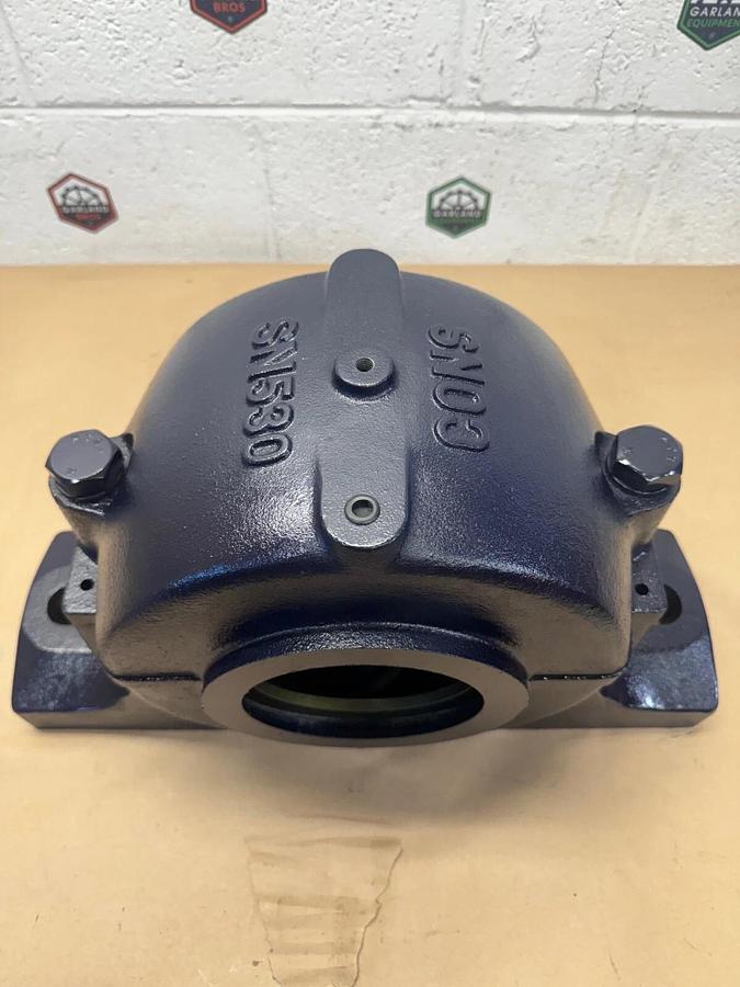 SKF Cons SN530 Pillow Block Housing, Two Bolt