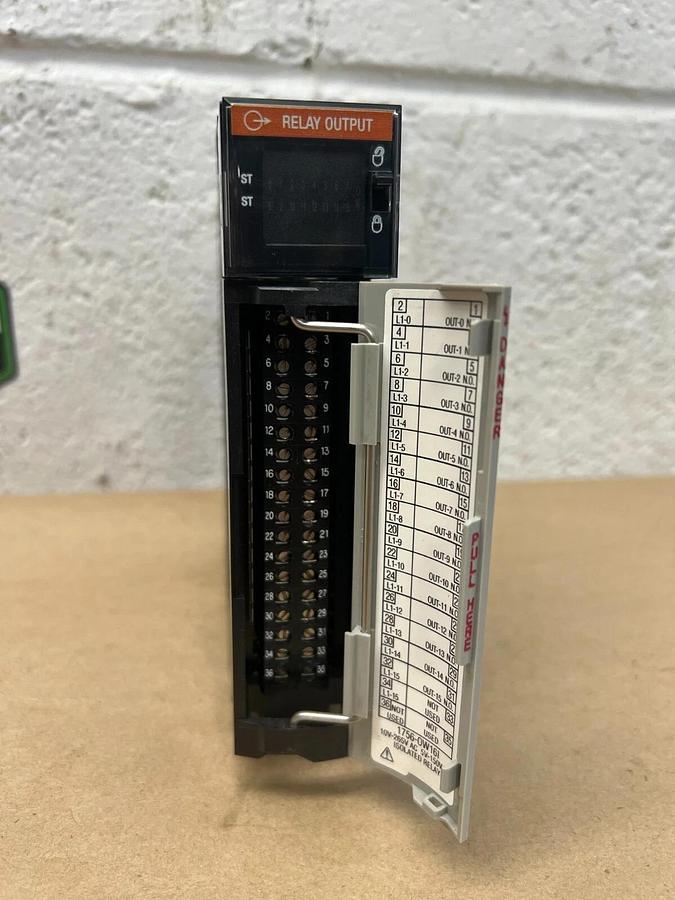 Allen Bradley 1756-OW16I/A Relay Isol. Output 16PT N.O. C300/R150