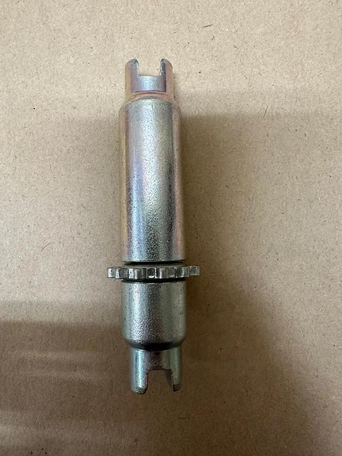 Used CAT 8R-0382 Adjuster Assembly *NEW*