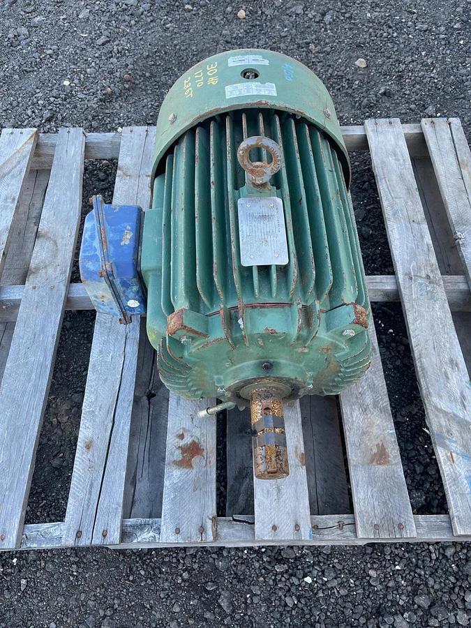 Used Toshiba International B0304FLF3BMHJ 30HP, 1770RPM, 460V 3Ph 60Hz Induction Motor