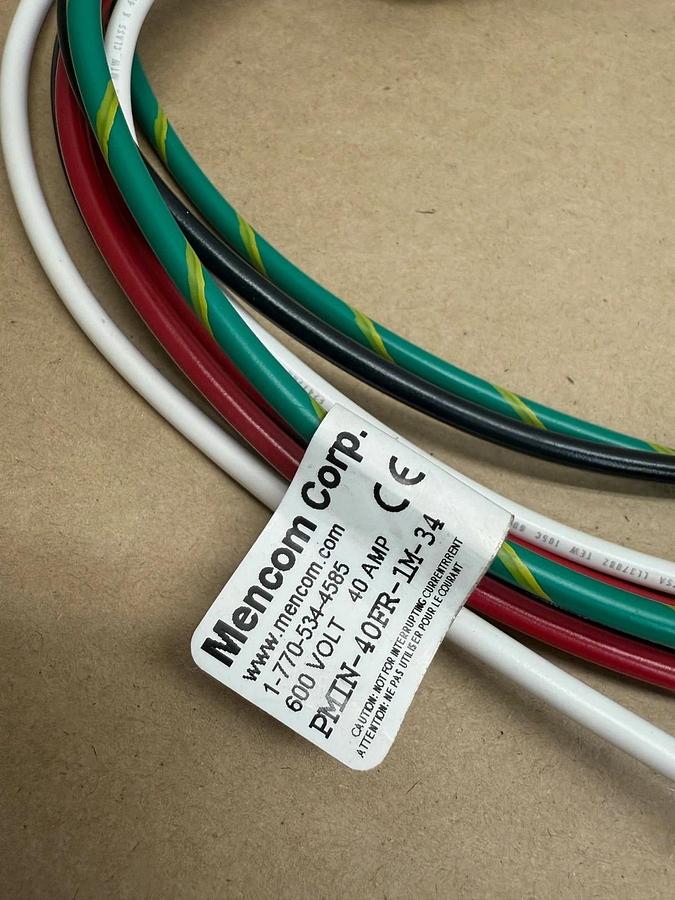 Mencom Corporation PMIN-40FR-1M-34 Power Receptacle, 60VAC, 40A *NEW*