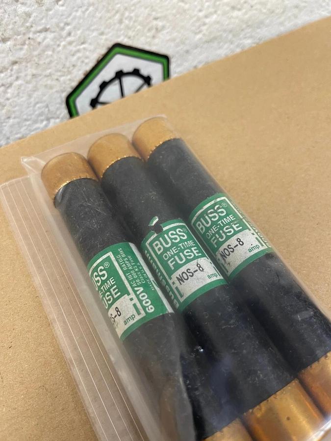 Used Bussmann NOS-8 A, One Time Fuse - Lot of 3