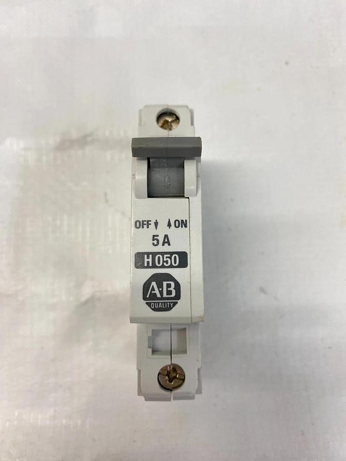 Used Allen-Bradley 1492-CB1 H 050 5A Circuit Breaker Series B - Lot of 5