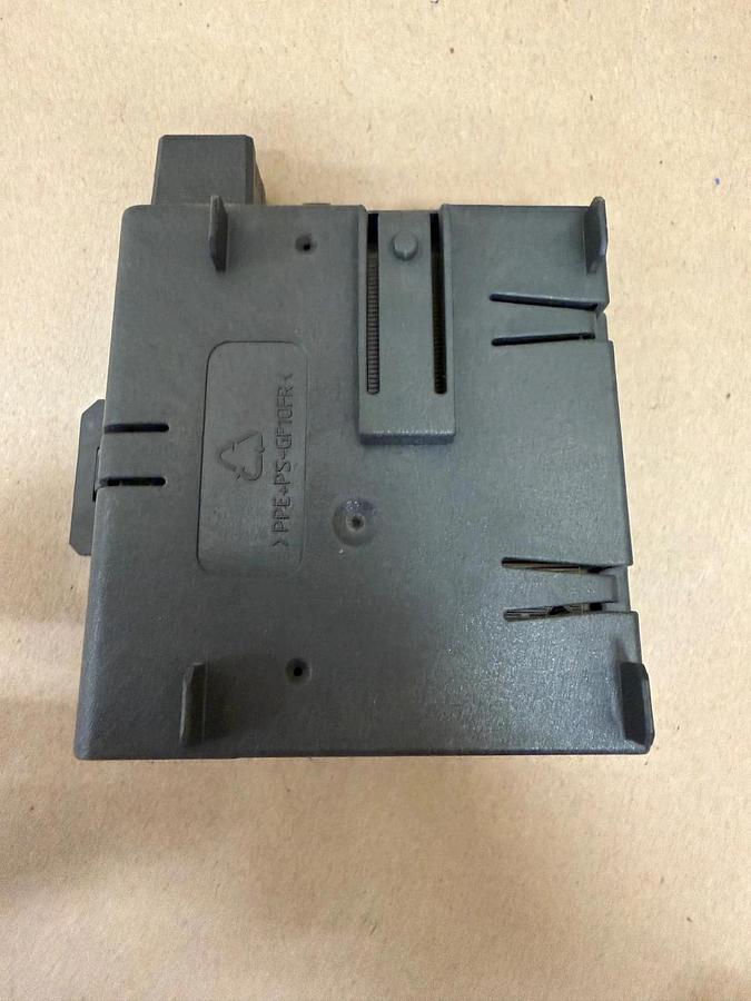 Used Siemens 195-7HA00-0XA0 SIMATIC S7 Bus Module - Lot of 3