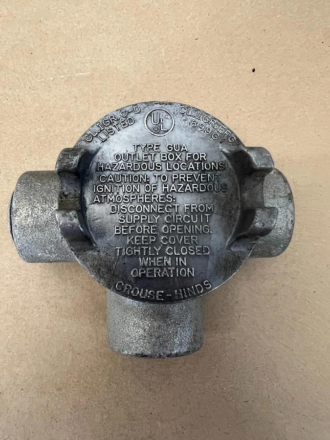 Used Crouse Hinds GUAT-24 3/4” Conduit Outlet Body