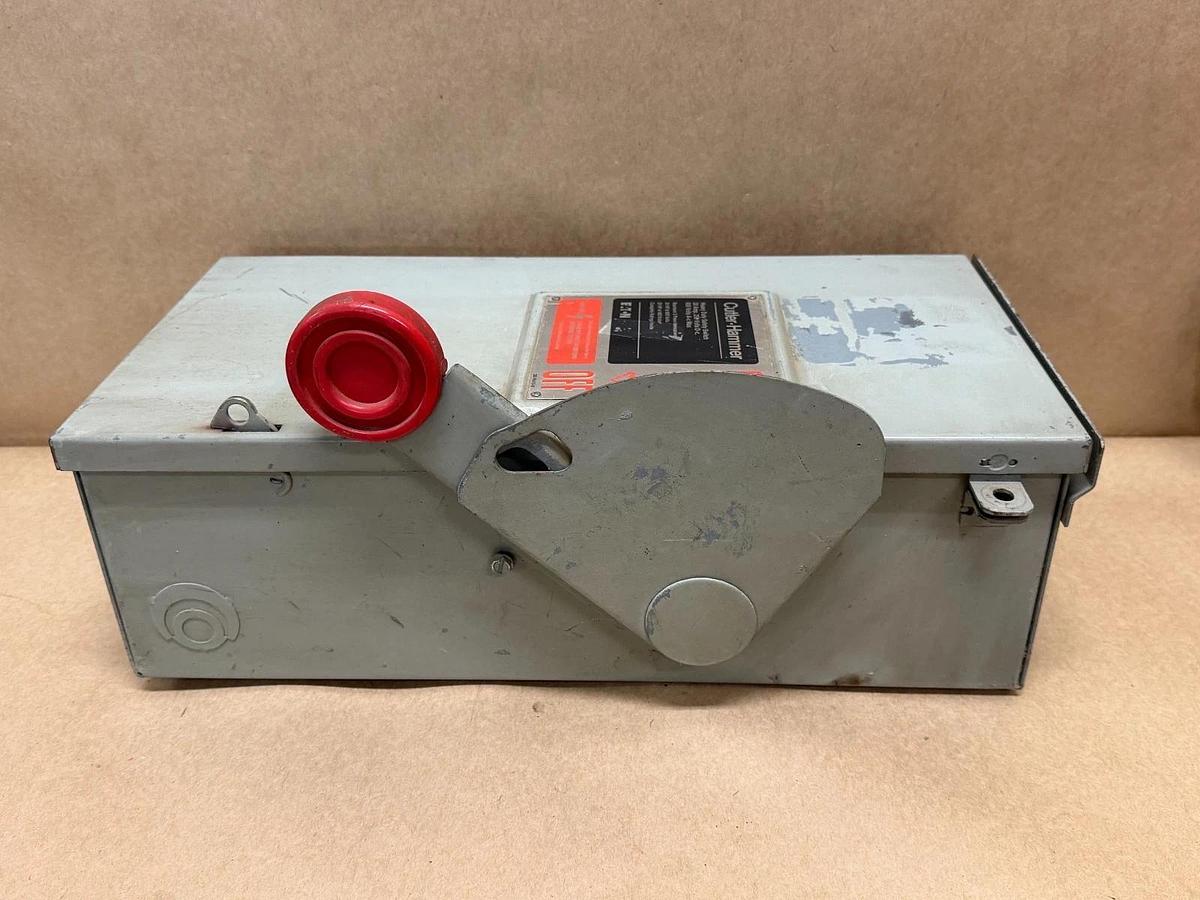Used Cutler Hammer DH361URK Heavy Duty Safety Switch, 30A, 250VDC, 600VAC