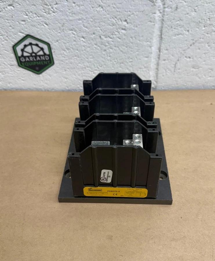 New - open box Cooper Bussmann PDB370-3 Power Distribution Block, 3-Pole, 600V *NEW*