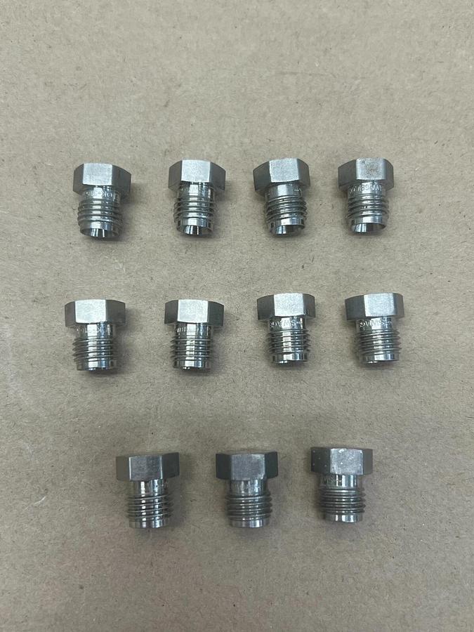Used Swagelok M10 Stainless Steel Plug - Lot of 11