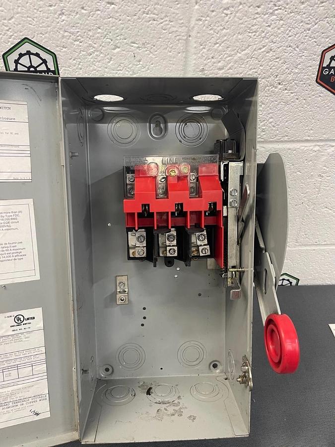 Used Eaton Cutler-Hammer DH361UGK , 30 A, Non-fused Safety Switch