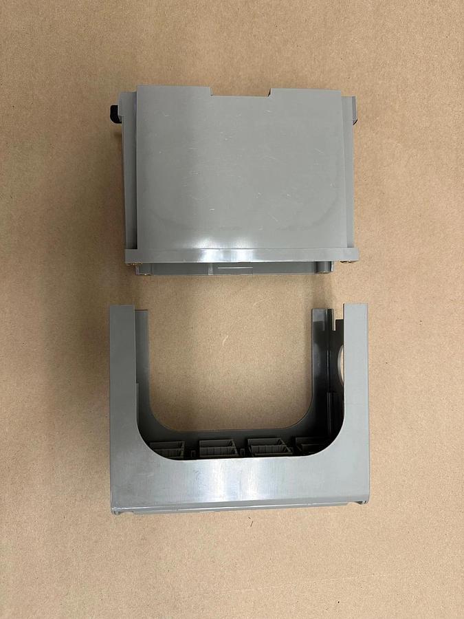 Panduit FDME8RG 8 Port DIN Rail Mount Fiber Enclosure *NEW*