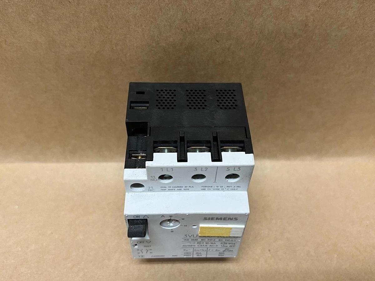 Used Siemens 3VU1300-1MM00 Circuit Breaker - Lot of 2