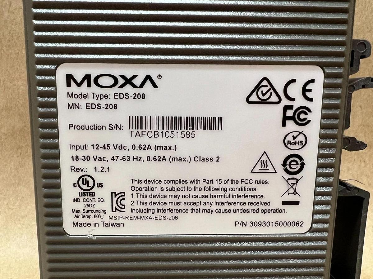 Used Moxa EDS-208 Rev. 1.2.1. Unmanaged Ethernet Switch