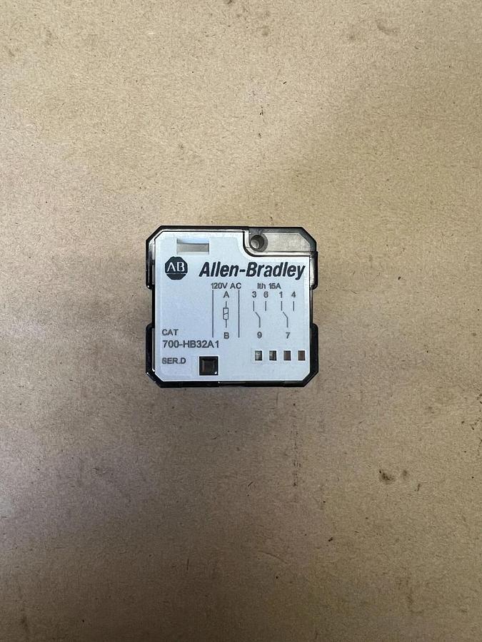Used Allen Bradley 700-HB32A1 Relay