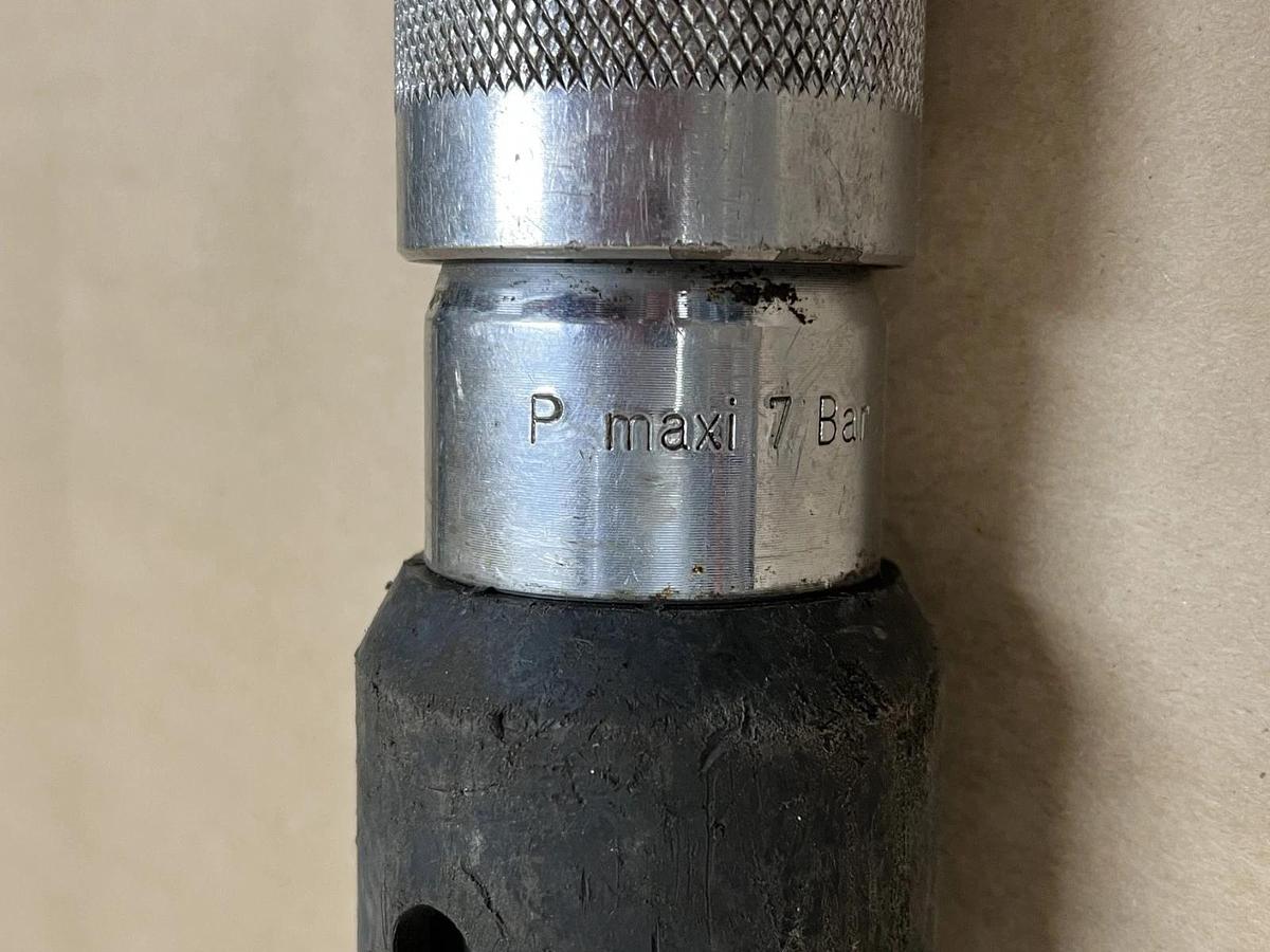 Used SullAir 091113 Pneumatic Jack Hammer/ Rock Drill, Tool Only