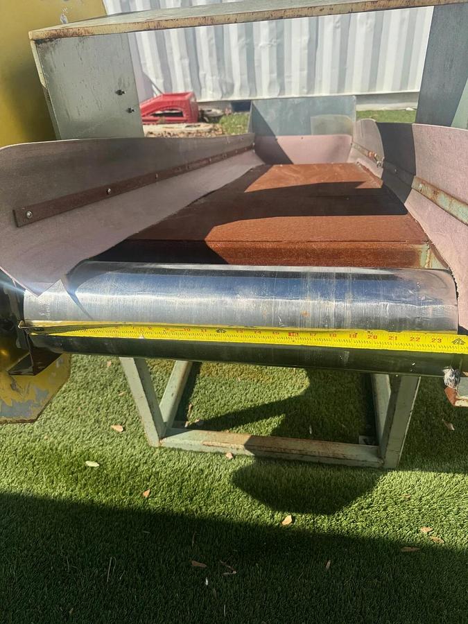 Used Conveyor Belt W:24” L:8’ Inclined Conveyor w/ Magnetic Takeup Pulley