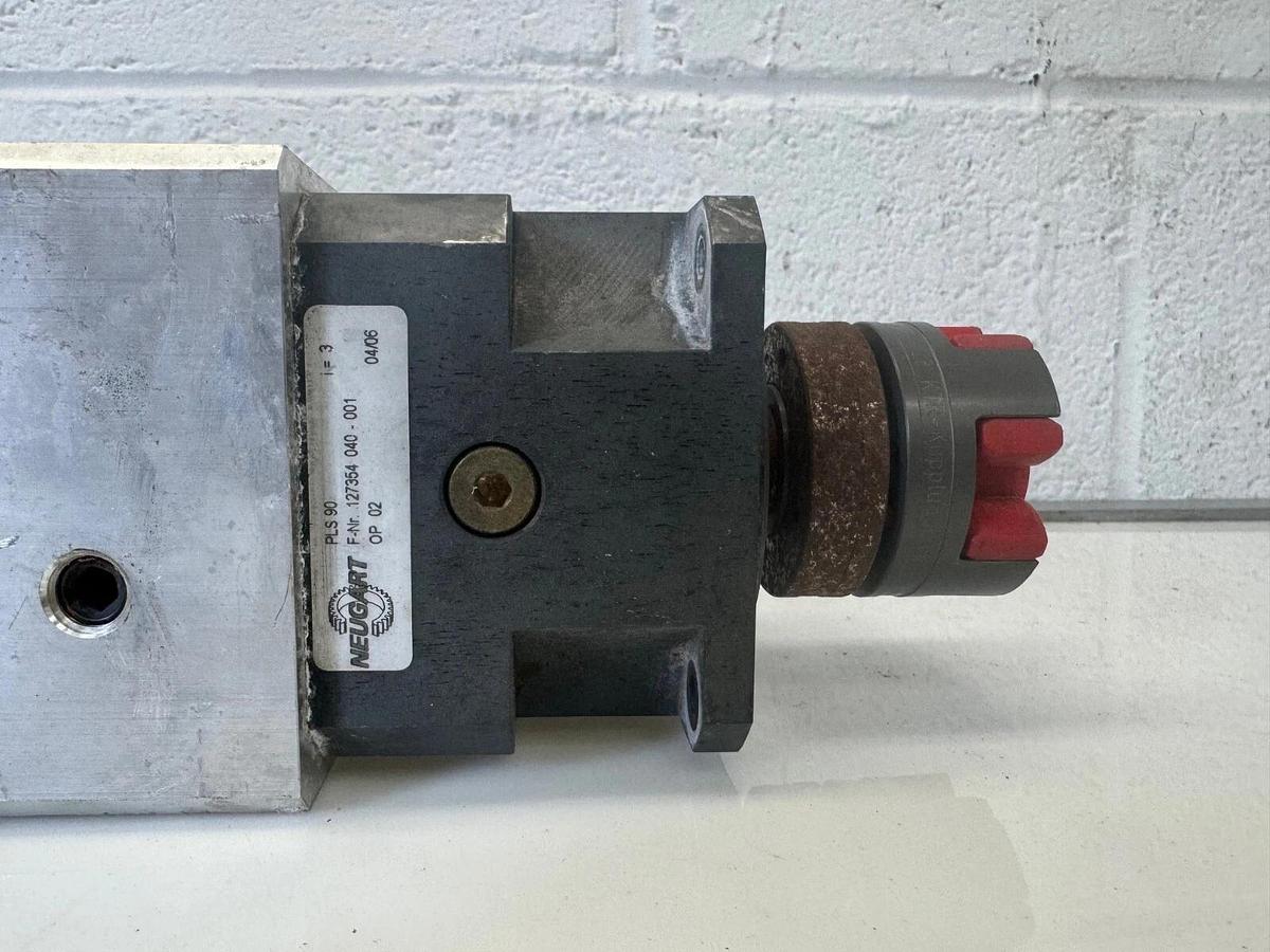 Used Danaher DBL4N00530-03M-000-S40 Servo Motor, w/ Neugart PLS 90