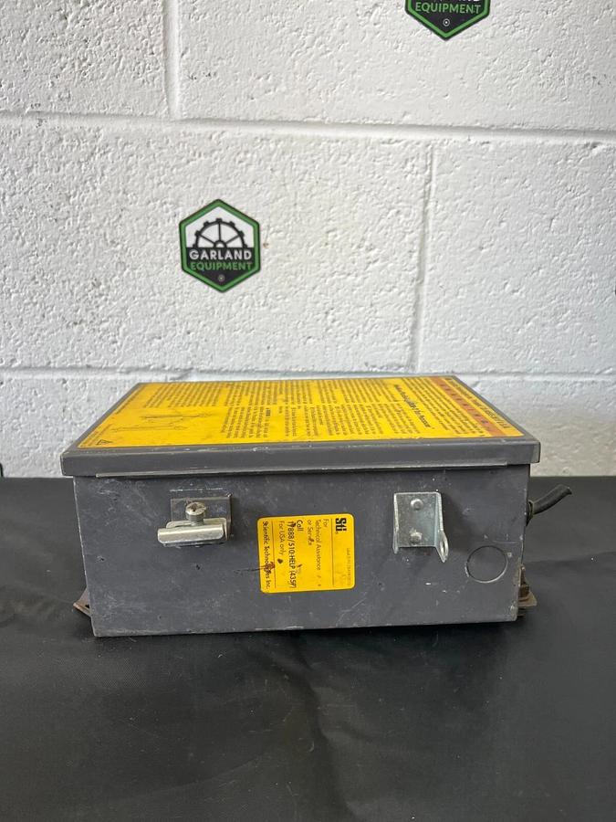 Used STI 4300B-2 Minisafe Safety Light Curtain Transmitter