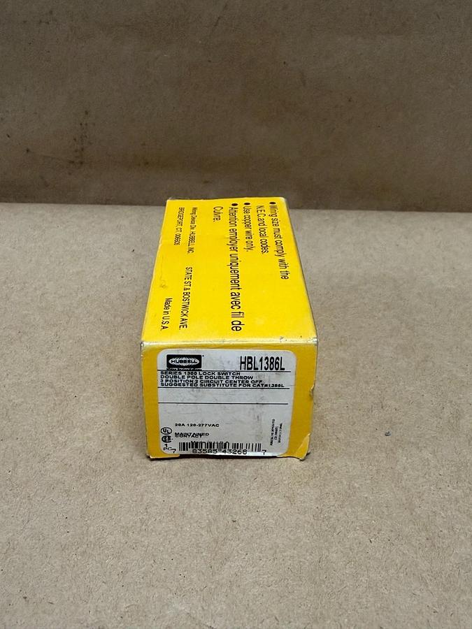 Hubbell HBL1386L Series 1300 Lock Switch, 2-Pole, 2 Throw, 3 Position, 20A