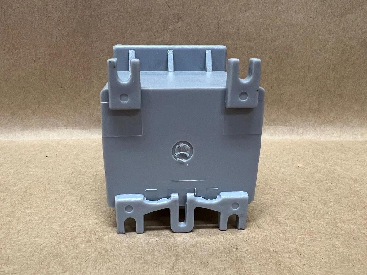 Used S.T.E. TCP5 Low Voltage Converter