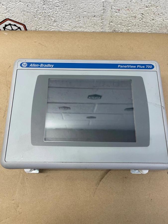 Used Allen-Bradley 2711-T7C4D8 PanelView Plus 700, 2711-RP8D Logic Module Ser A