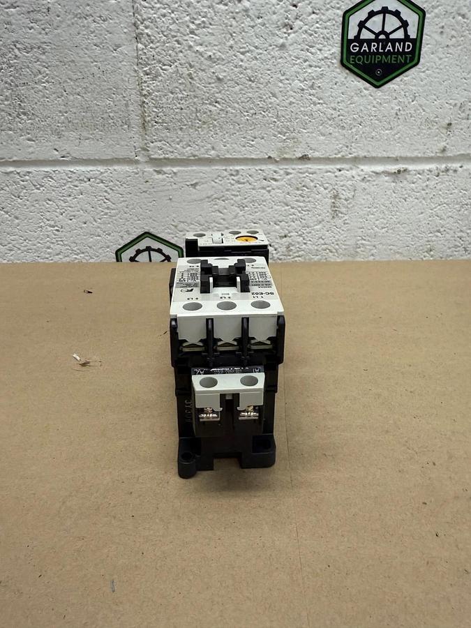 Used Fuji Electric SC-E02 Magnetic Contactor, with TK-E02 Overload Relay