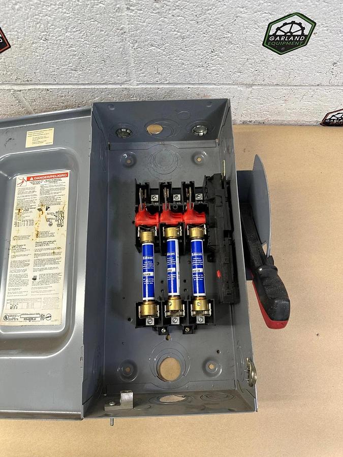 Used Square D H362 Heavy Duty Safety Switch 60A, 600VAC