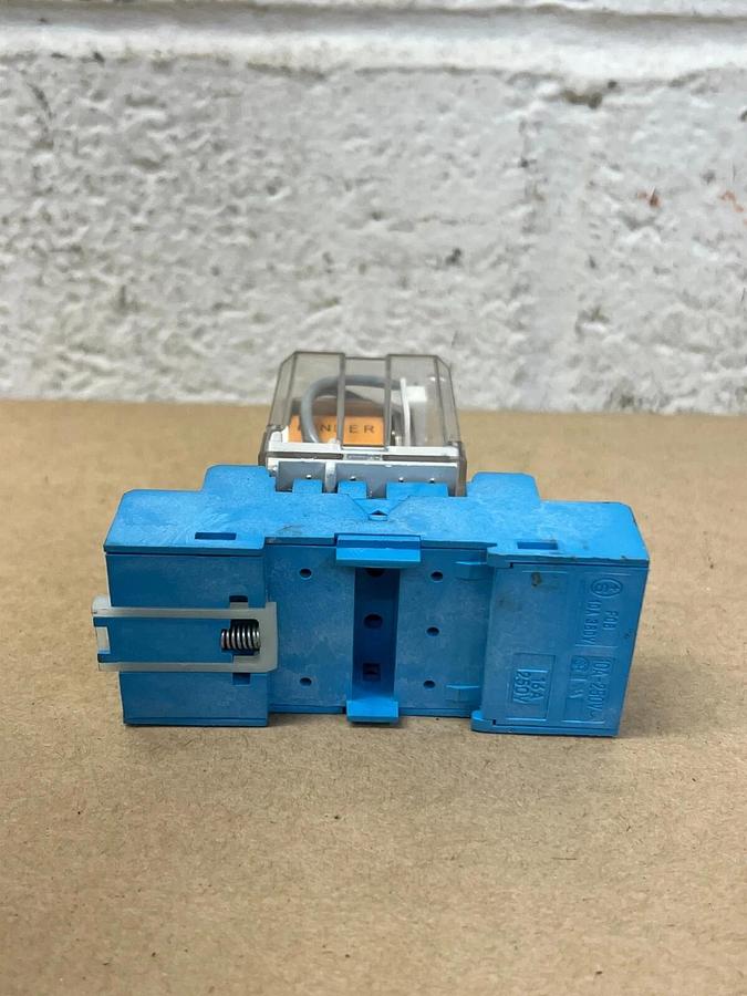 Used Relay Type 62.33 16A, 250V~AC1