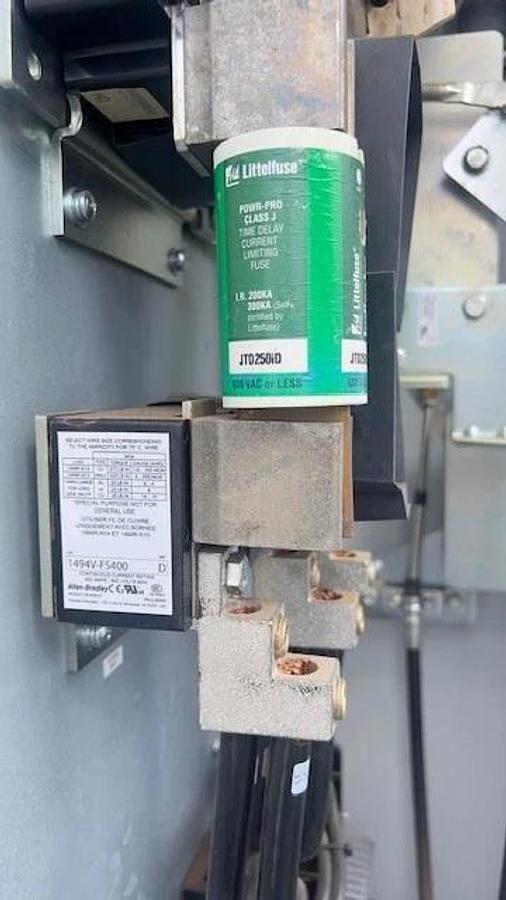 Used Allen Bradley 400A Disconnect Enclosure 1494F-D400
