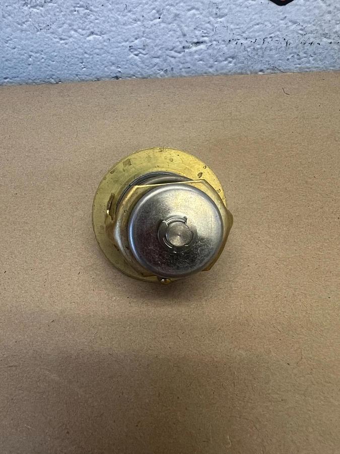 Toyota 90916-03954-71 Thermostat