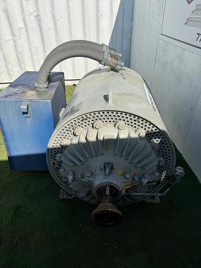 Used Siemens-Allis 132/1-5113-30822-1-1 Induction Motor, 450Hp, 481A, @ 3575RPM 480V