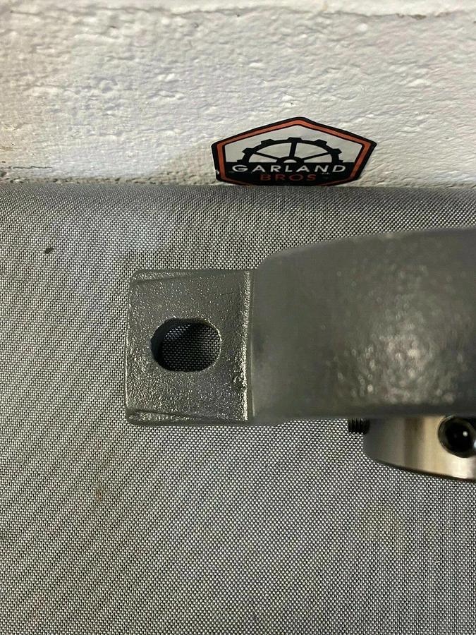 IPTCI UCX10-31 Pillow Block Bearing, 1-15/16 Diameter Bore, Cast Iron Housing