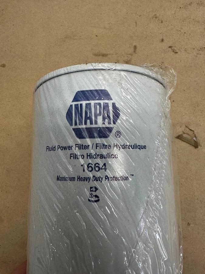 Used NAPA 1664 Gold Oil Filter *NEW*