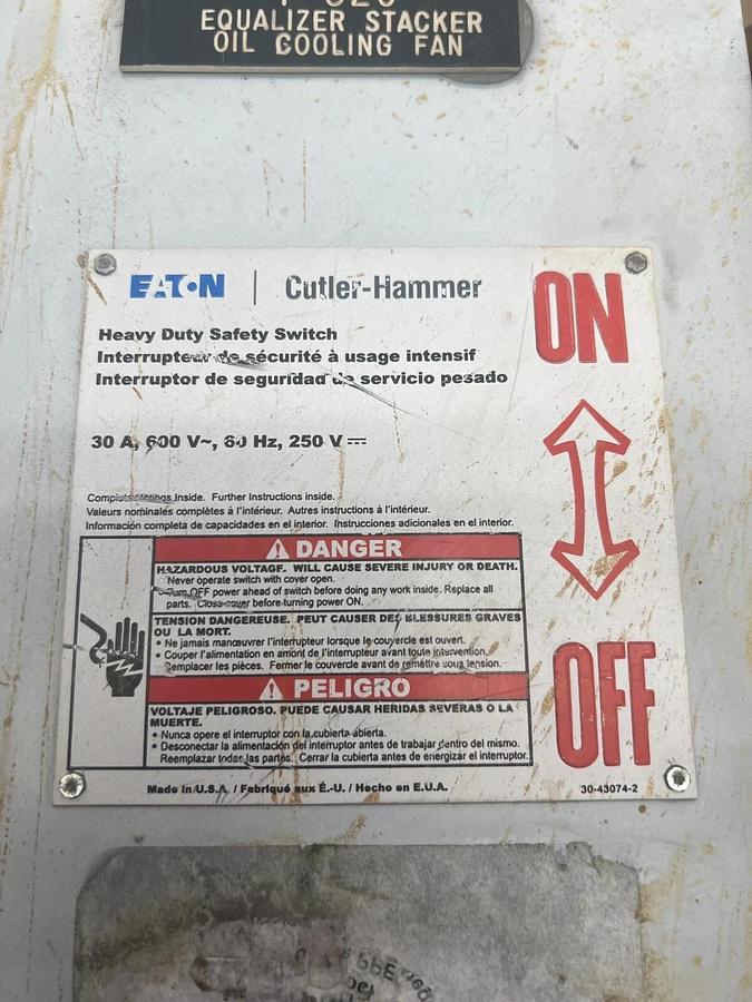 Used Cutler Hammer DH361UDK Heavy Duty Safety Switch 600V, 30A - Lot of 2