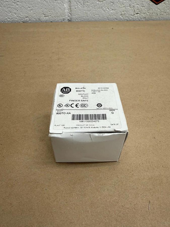 Allen-Bradley 800TC-XA Ser D Contact Block *NEW*